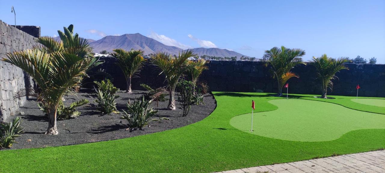 Villa Esmeralda Playa Blanca  Ngoại thất bức ảnh
