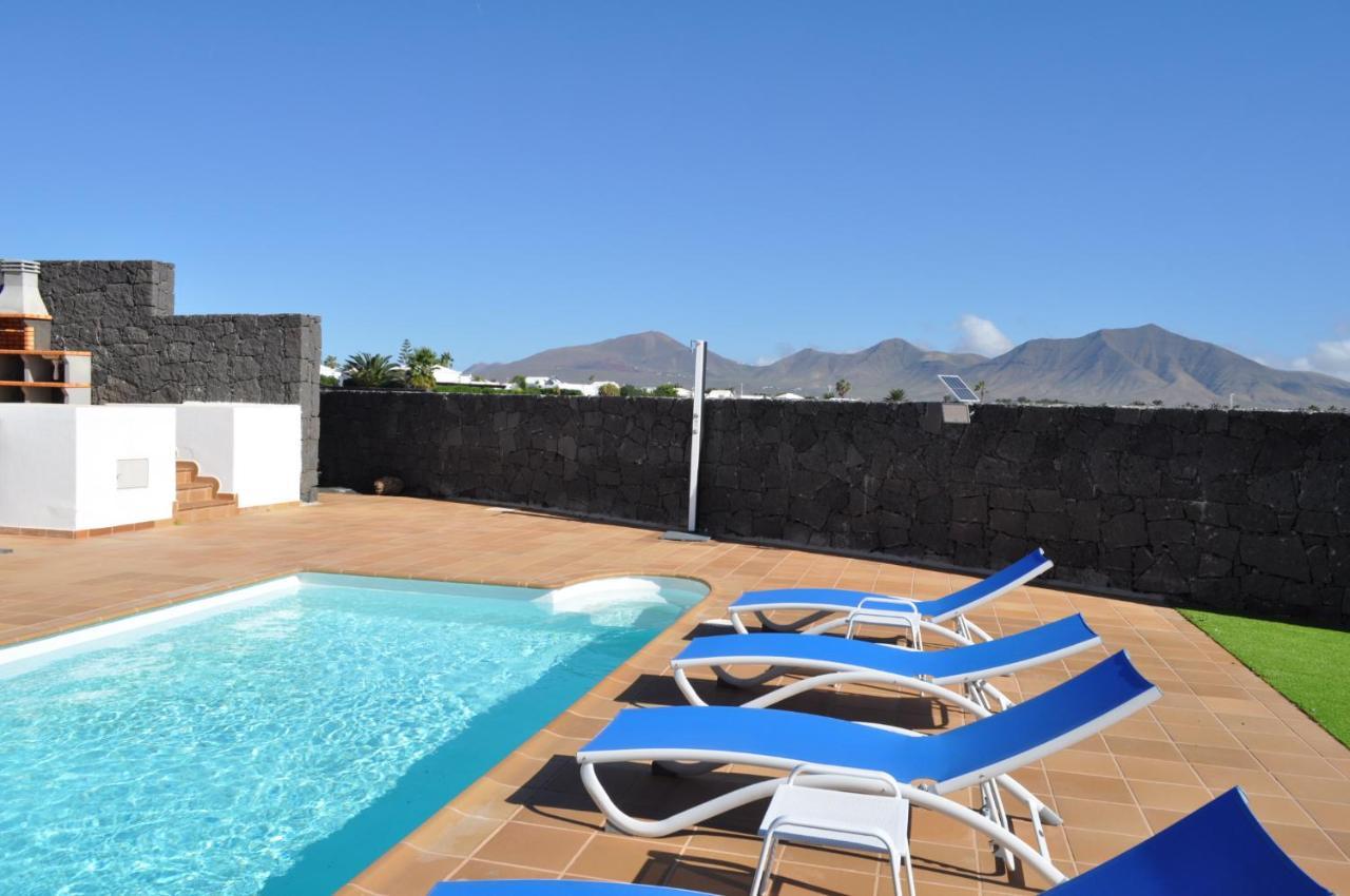 Villa Esmeralda Playa Blanca  Ngoại thất bức ảnh