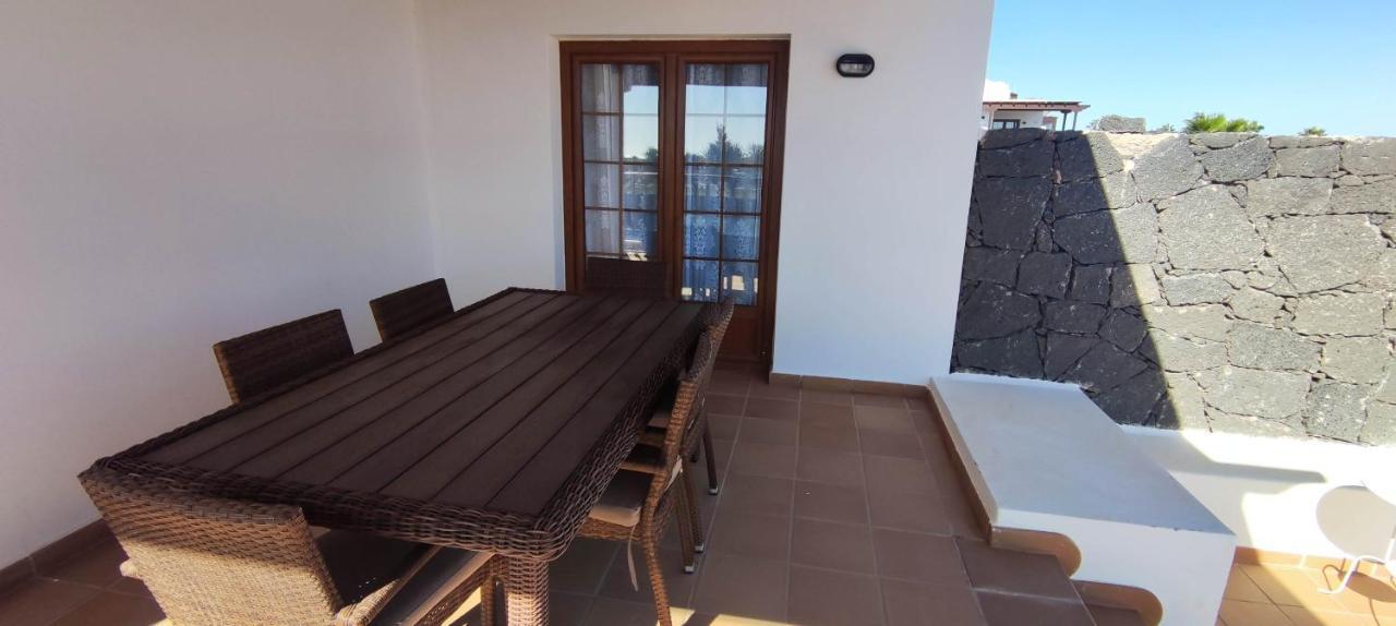 Villa Esmeralda Playa Blanca  Ngoại thất bức ảnh